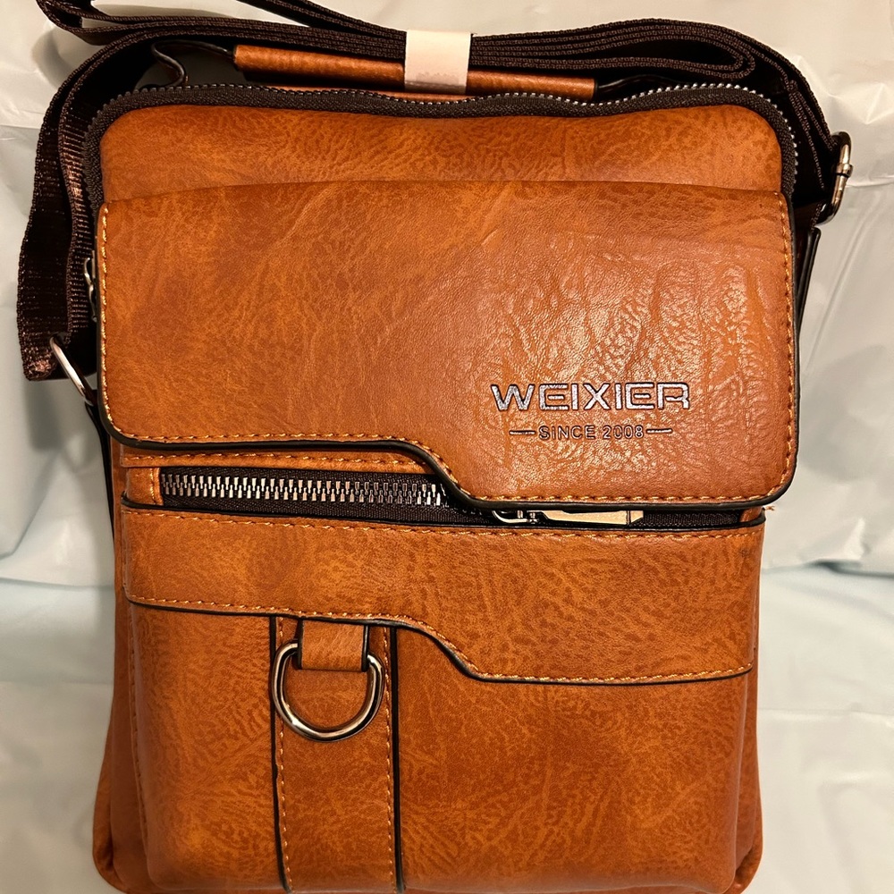 Men’s messenger bag